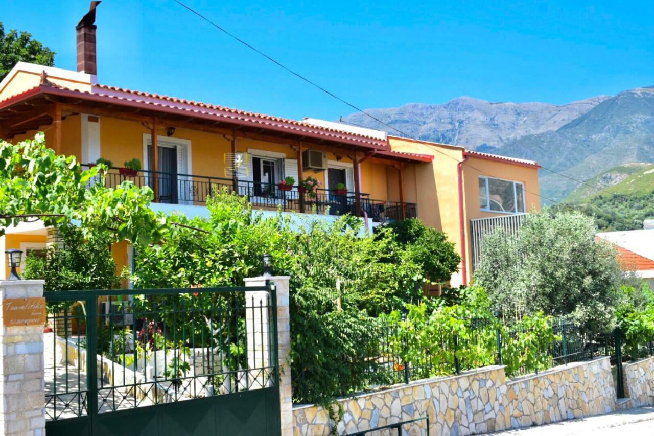 Tzavelitiko Home Himarë Exterior foto